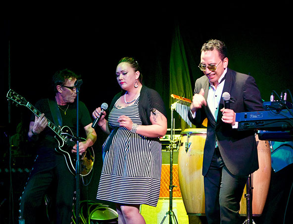 Soul Essence Cover Band Brisbane - Musicians Entertainers - Live Band